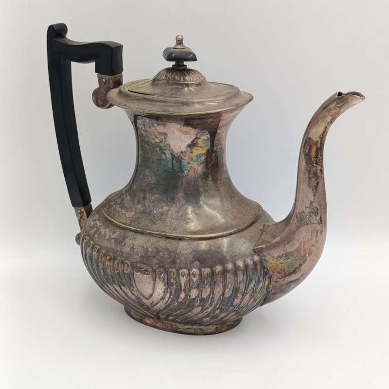 Vintage silverplated tea and coffee set - Viners of Sheffield