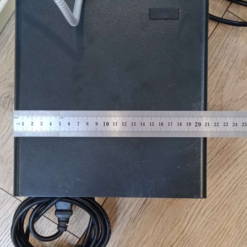 Nikon SMZ645 microscope 0,8x - 5x zoom with fibreoptic-Heim LQ1100 light as well as additional light