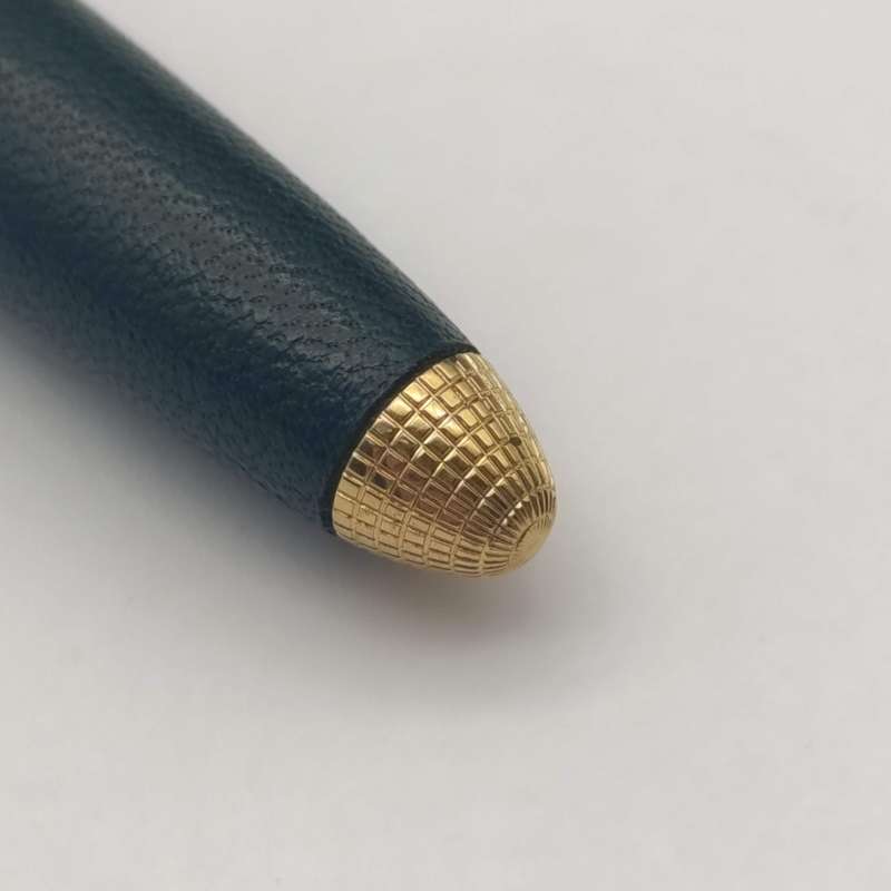 Louis Vuitton Green Doc rollerball pen - incorrect inner