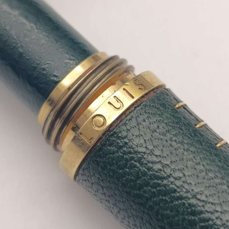 Louis Vuitton Green Doc rollerball pen - incorrect inner