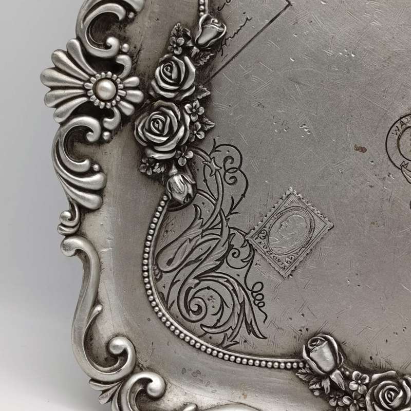 Beautiful Rustic design poly-resin tray