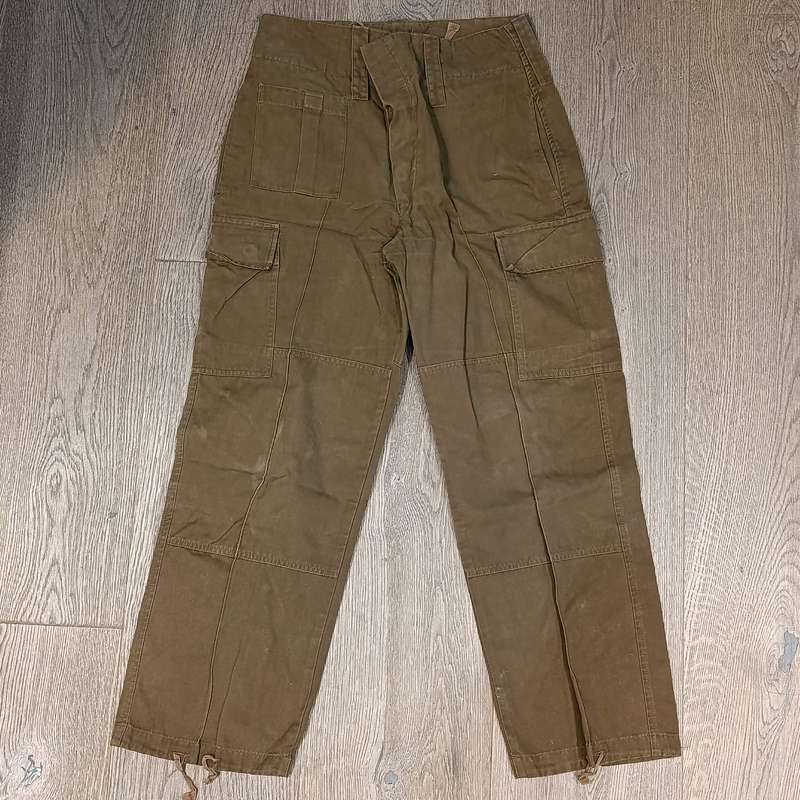 SADF nutria combat trousers - size 87-76