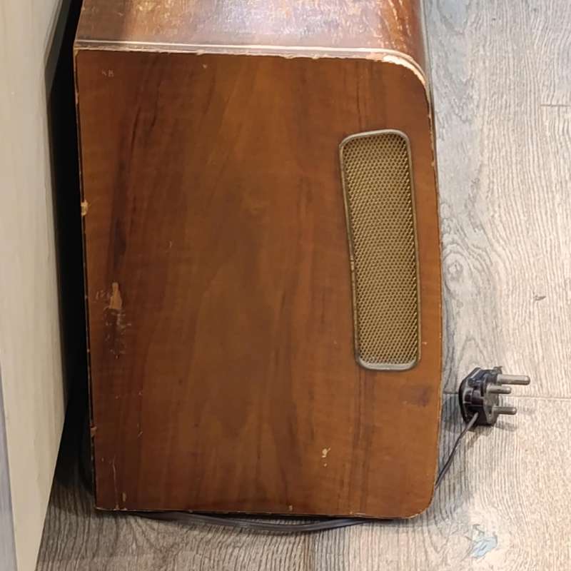 Vintage AEG 3D super 4085 Valve radio with FM reception
