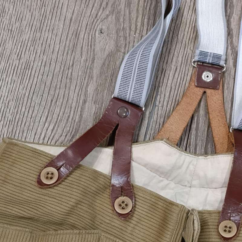 SA Union Defence Force horse riding pants/breeches with suspenders