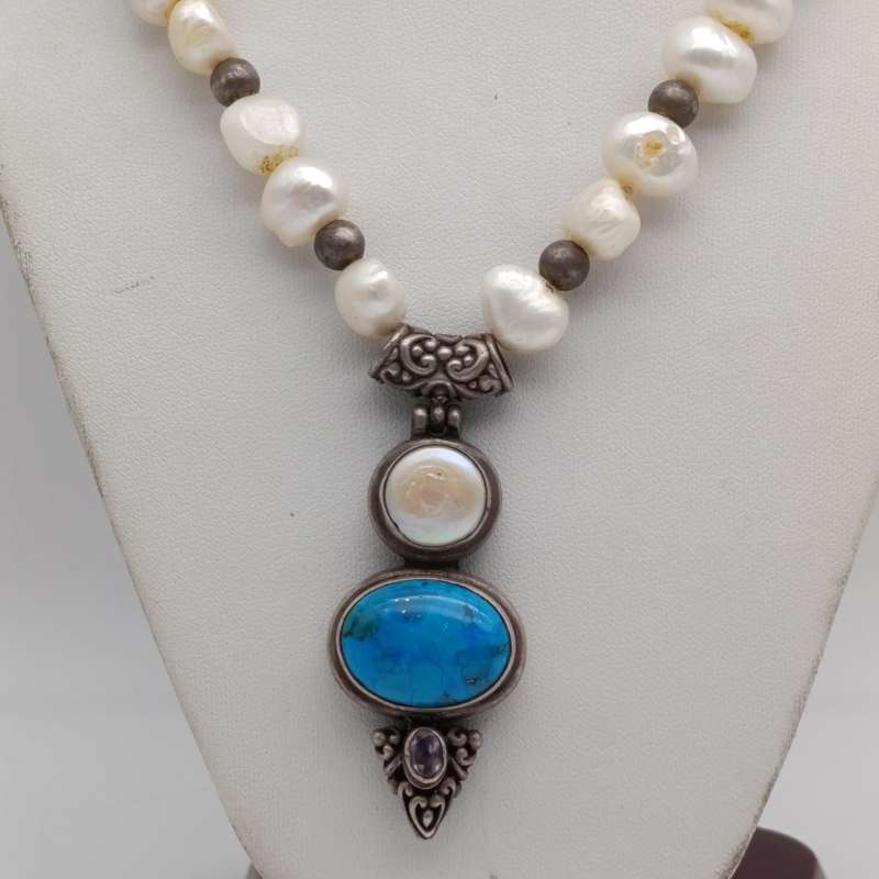 Vintage Pearl and silver necklace with turqoise and amethyst