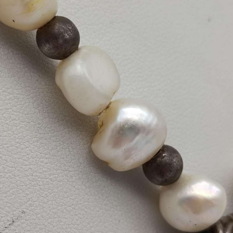Vintage Pearl and silver necklace with turqoise and amethyst