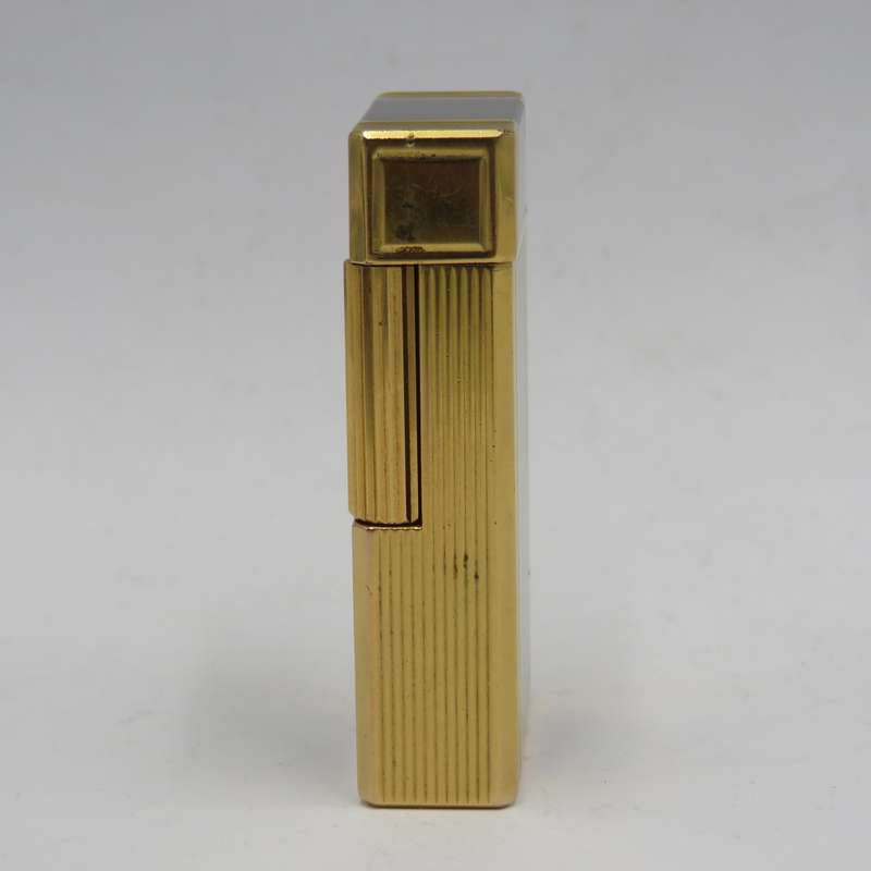Original vintage DuPont goldplated pocket lighter - Working - serial Z8FE10