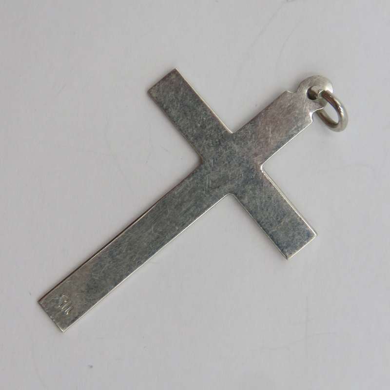Vintage silver large cross pendant - weighs 3,0g