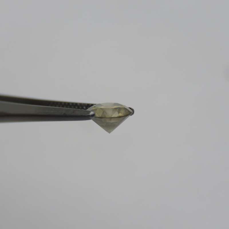 Round Brilliant diamond of 0,917ct with GEMLAB certificate