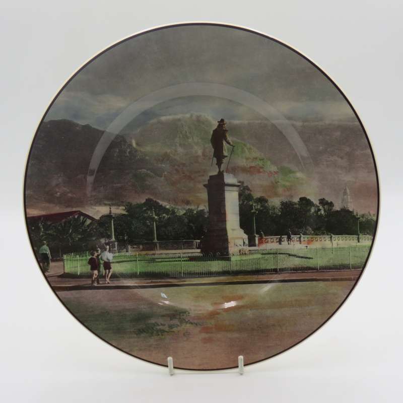 Royal Doulton Van Riebeeck Statue Cape Town - Africa Series porcelain plate