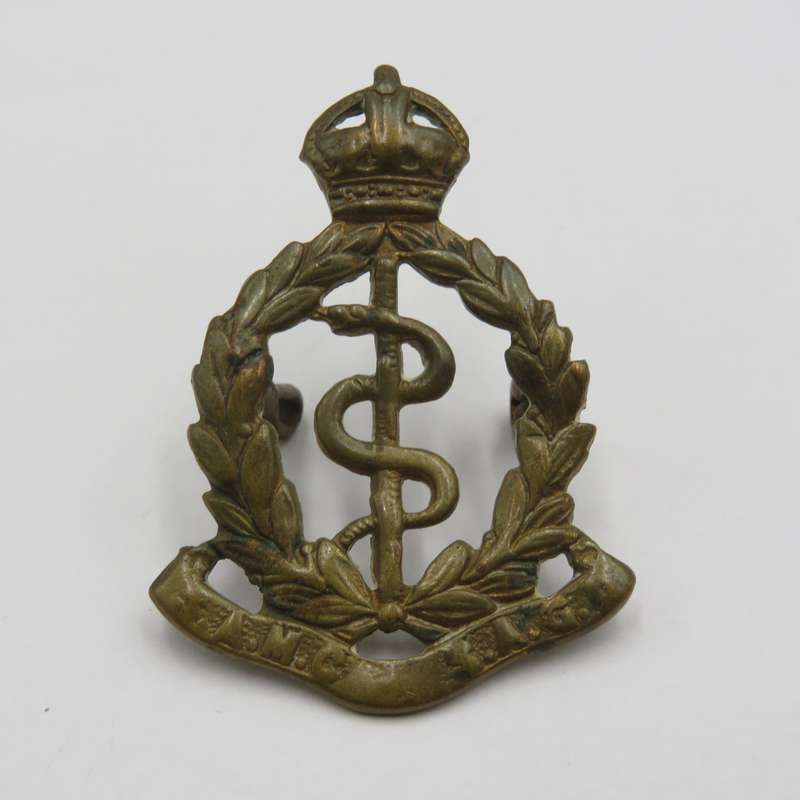 WW2 SA Medical Corps beret / collar badge