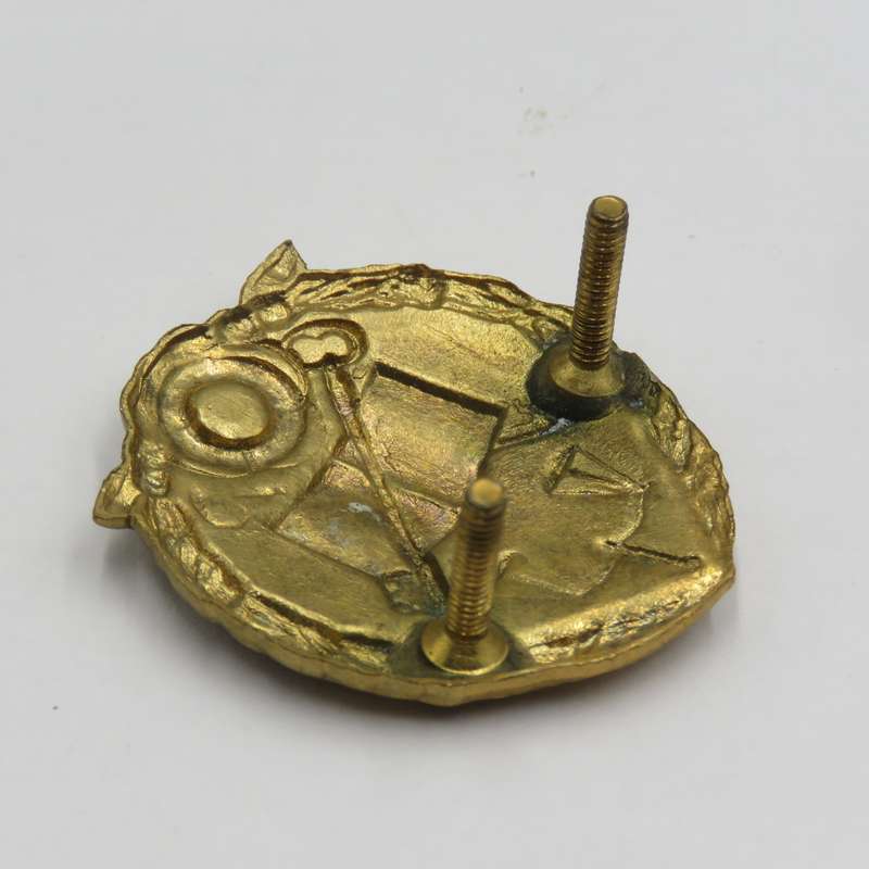SA Prison services cap and collar badges set