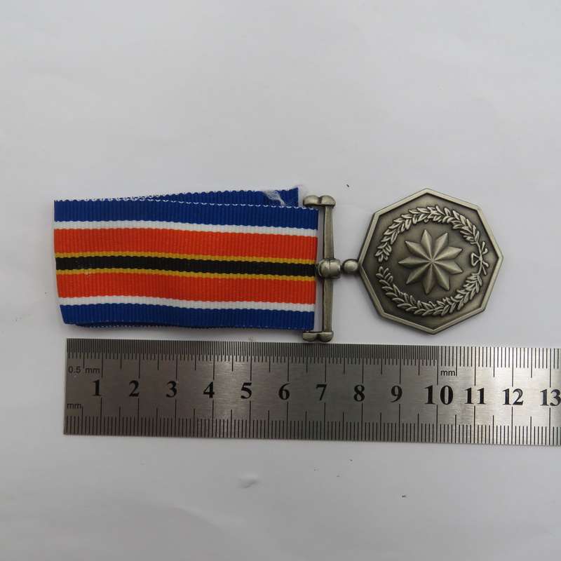 SANDF Tshumelo Ikatelaho medal plus miniature #2225