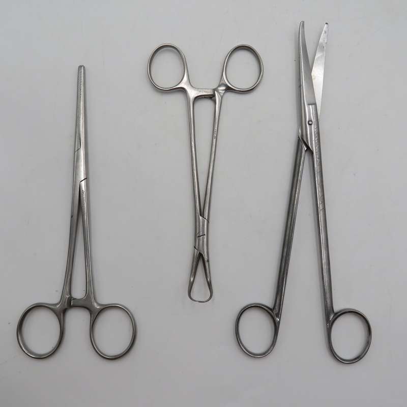Lot of 10 Dentist and Doctors Tools - Stainless steel
