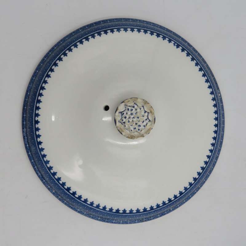 Antique  Lynn Wedgwood Etruria serving bowl with lid - lid handle chipped.