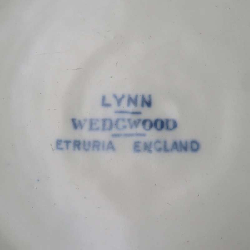 Antique  Lynn Wedgwood Etruria serving bowl with lid - lid handle chipped.