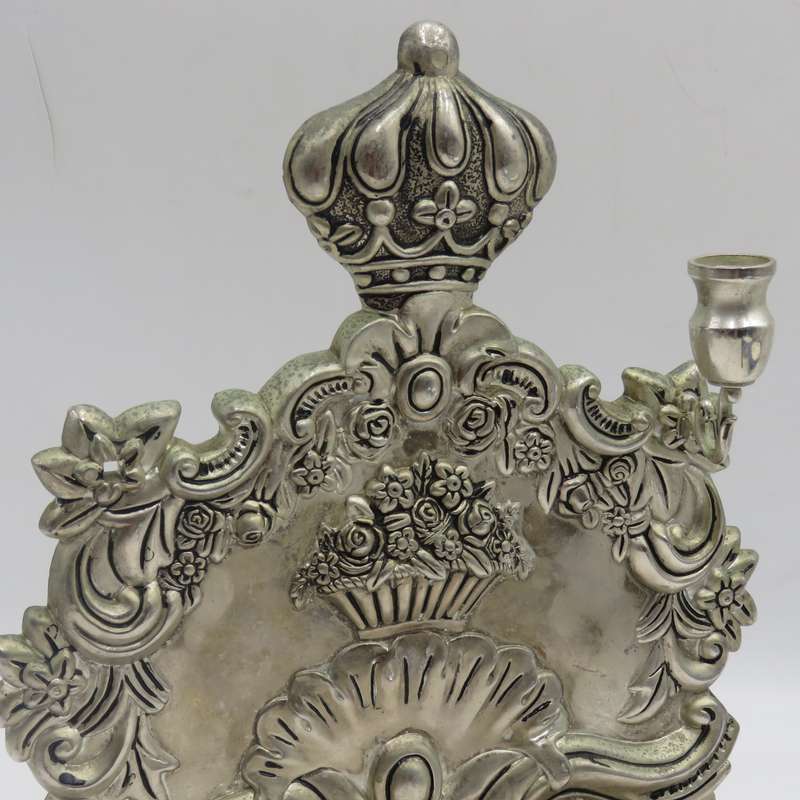 Vintage Hanukkah Menorah with 8 candles and Royal crown - including one shamash