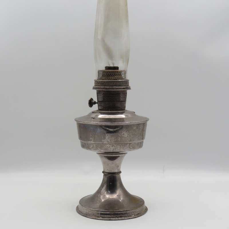 Vintage Aladdin No:23 Paraffin lamp with glass funnel