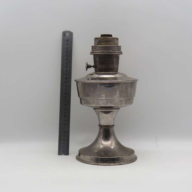 Vintage Aladdin No:23 Paraffin lamp with glass funnel