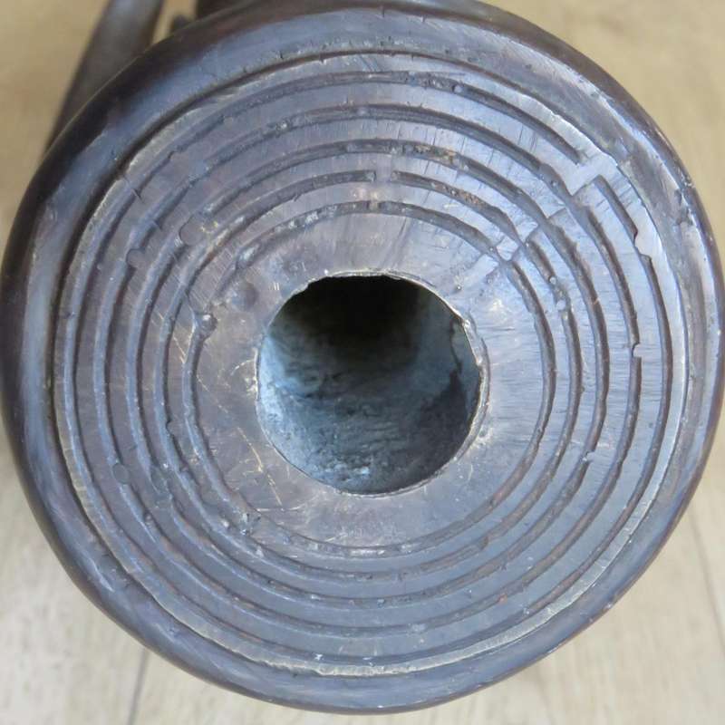 Large Casted bronze VOC replica cannon - Size 93 cm