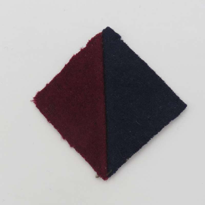 Royal Divisional Artillery helmet pith flash