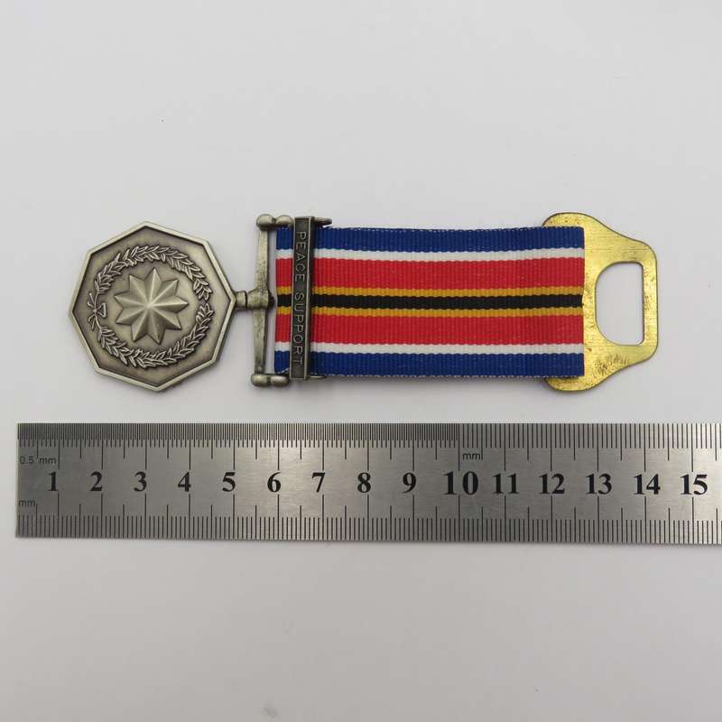 Set of 5 SA Army medals including UN peace medal and Tshumelo Ikatelaho with peace support clasp
