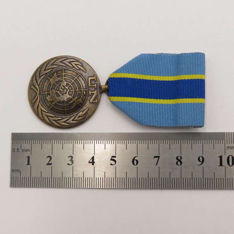 Set of 5 SA Army medals including UN peace medal and Tshumelo Ikatelaho with peace support clasp