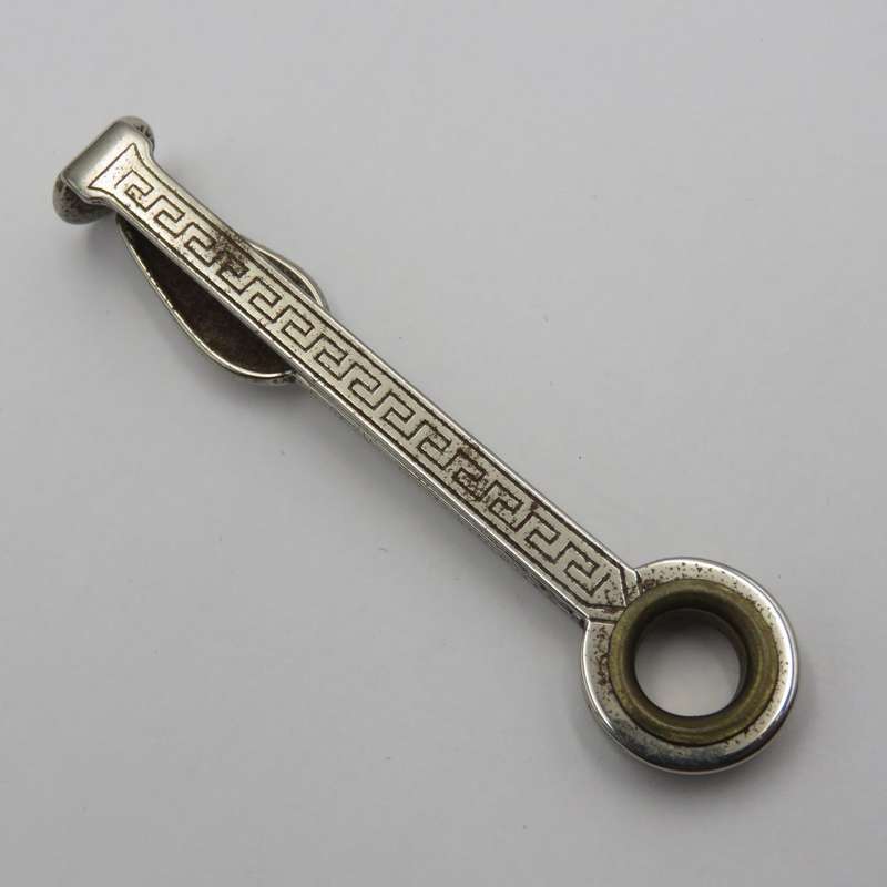 Vintage smoking pipe cleaning tool