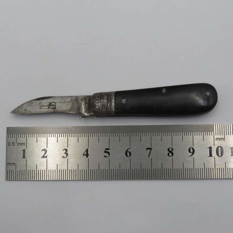 Vintage Curzone pocket knife