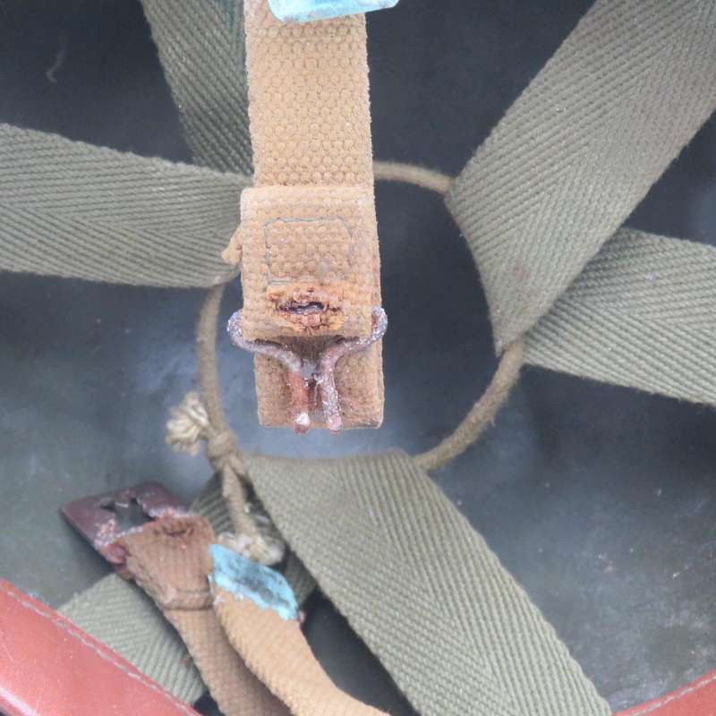 SADF Staaldak helmet with inner