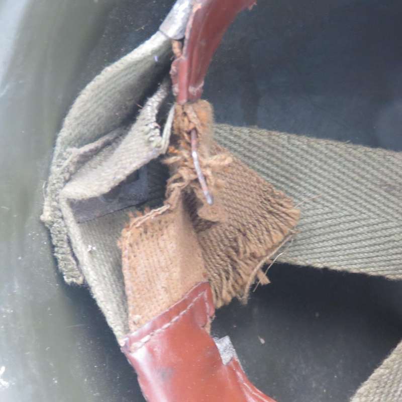 SADF Staaldak helmet with inner
