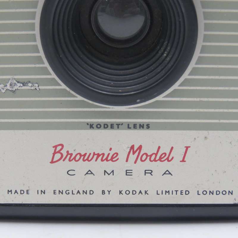 Vintage Kodak Brownie Model 1 box camera