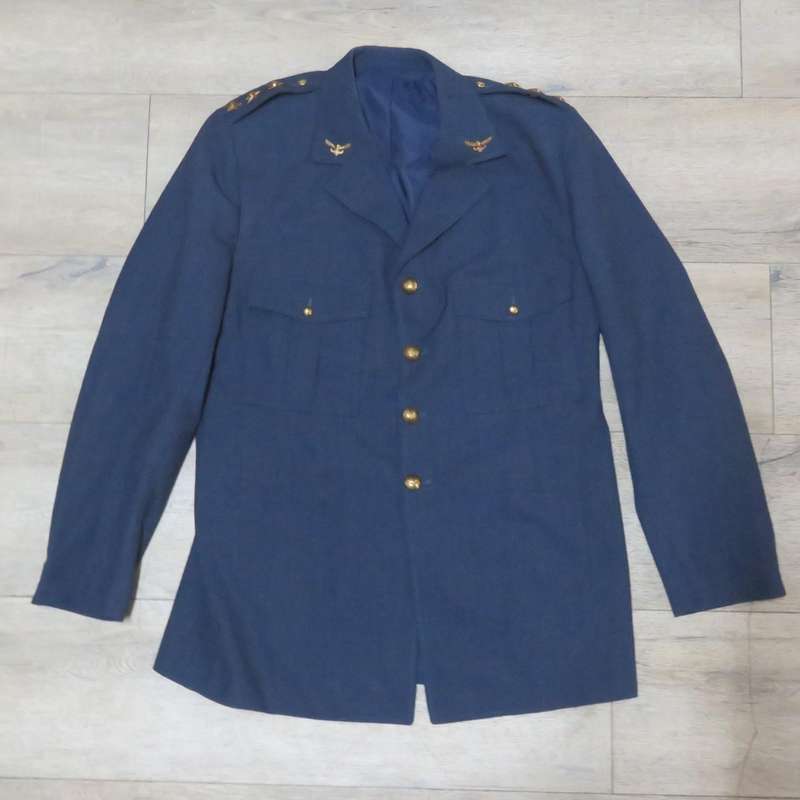 SA Air Force Captain tunic - Size in description