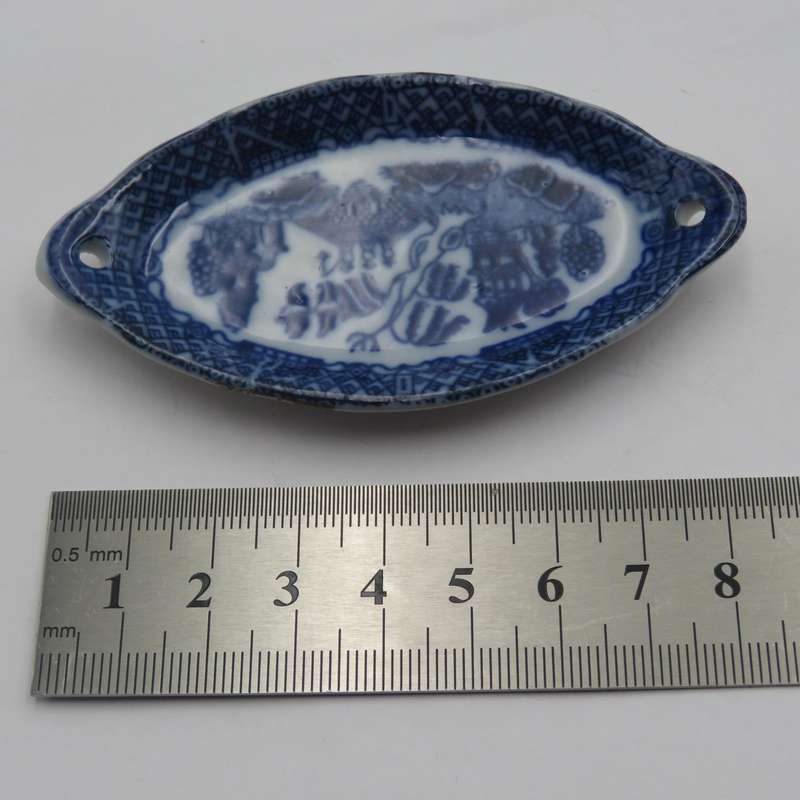 Vintage Willow Pattern porcelain salesman samples - 4 pieces