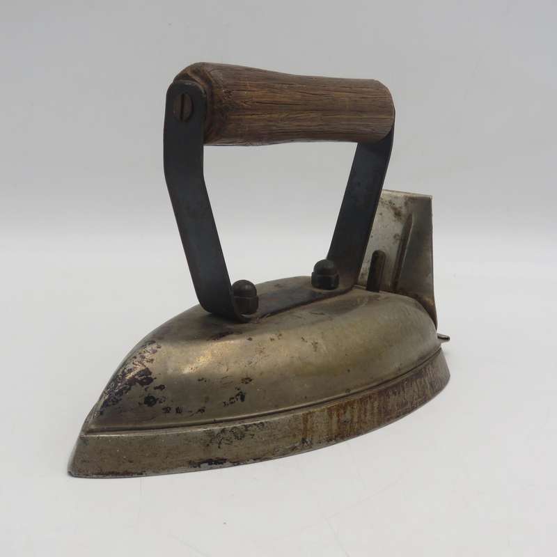 Vintage Stove Top sad iron