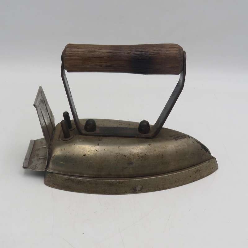 Vintage Stove Top sad iron