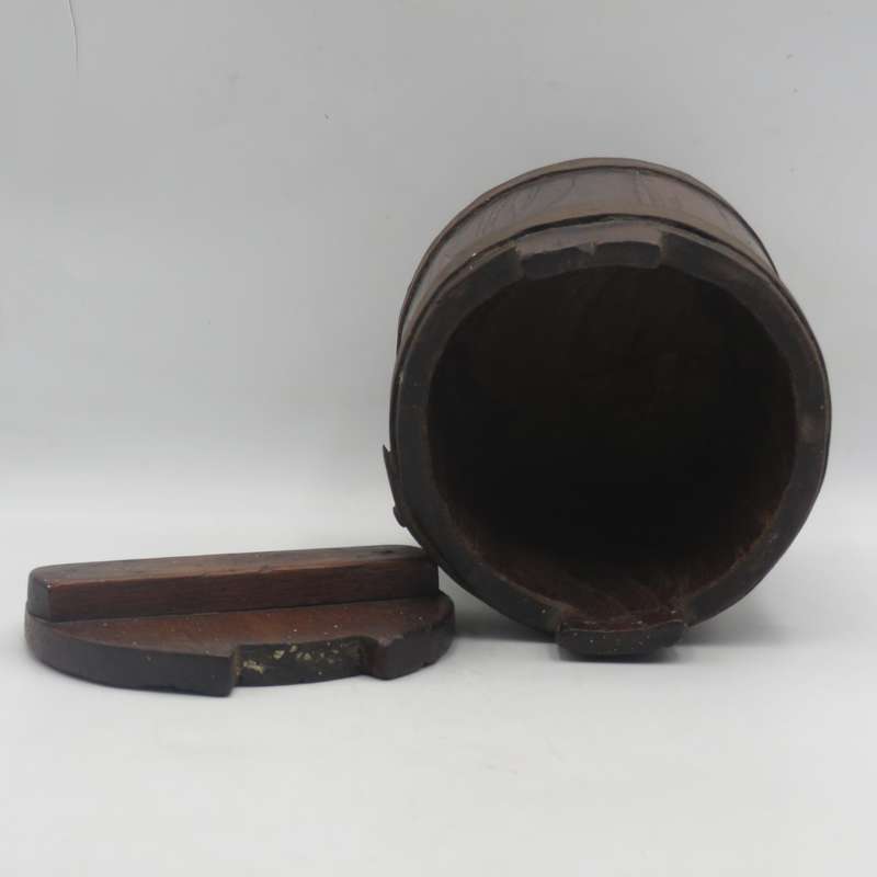 Vintage wooden pail bucket with lid