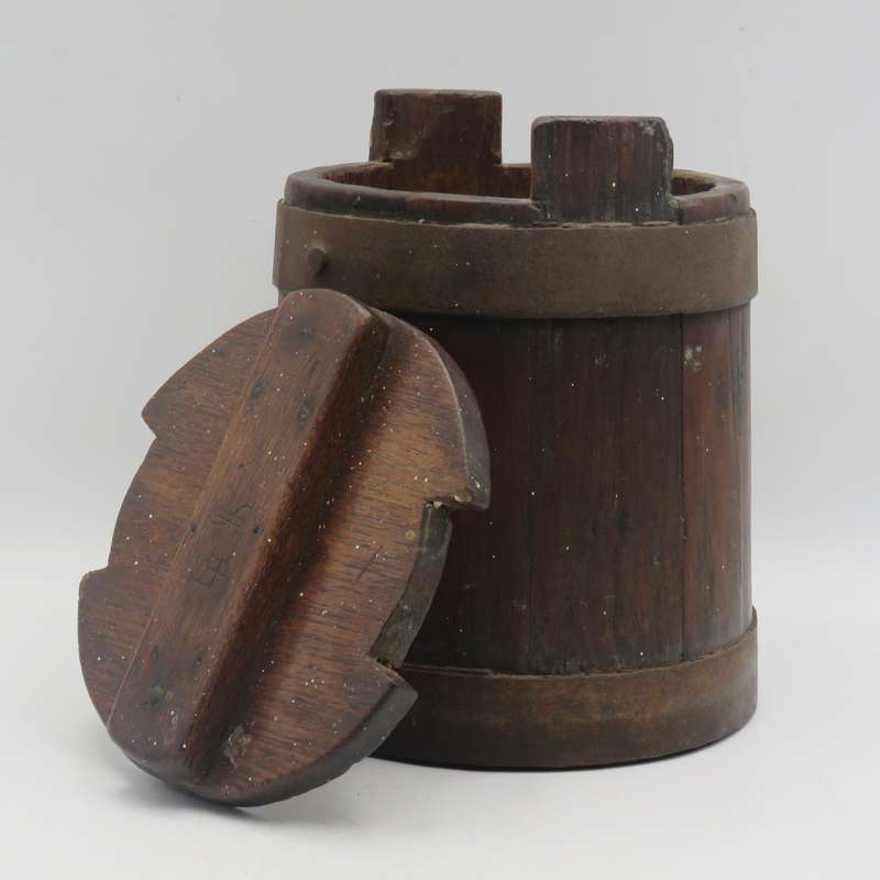 Vintage wooden pail bucket with lid