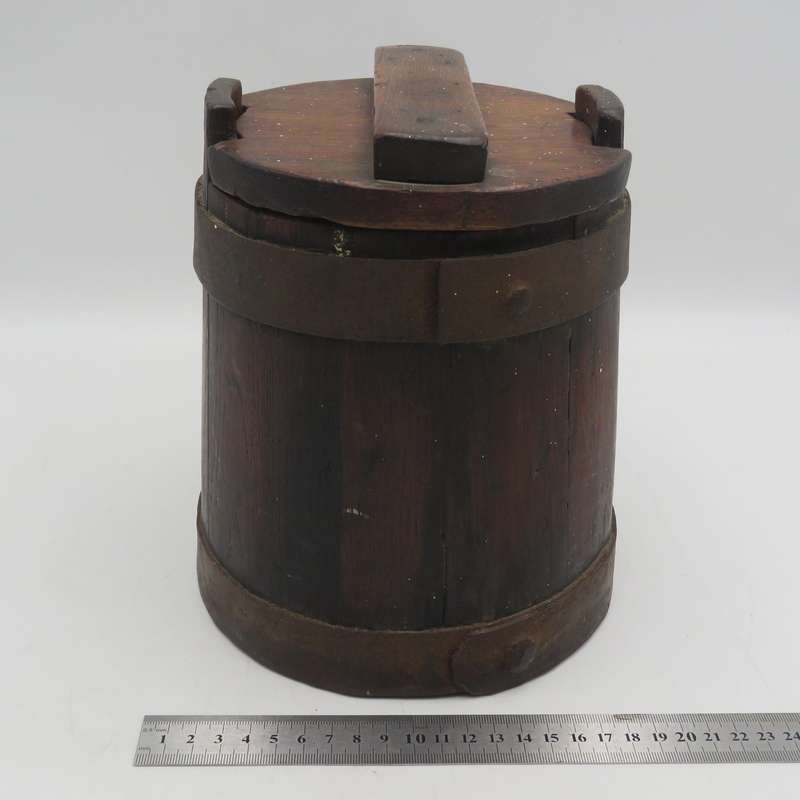 Vintage wooden pail bucket with lid