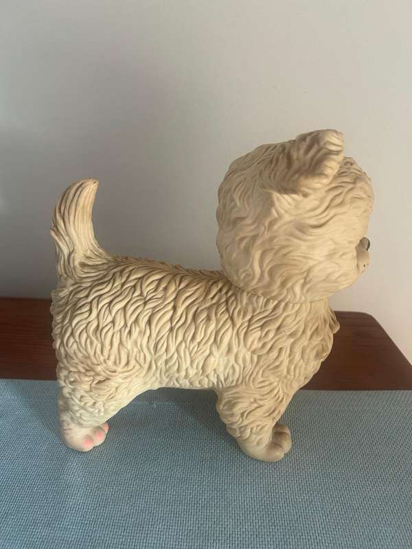 Vintage Edward Mobley Co. Arrow Rubber Squeaky Sleepy Eyed Dog toy, 1960s.