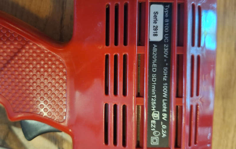 1 x Weller 100W Soldering Gun