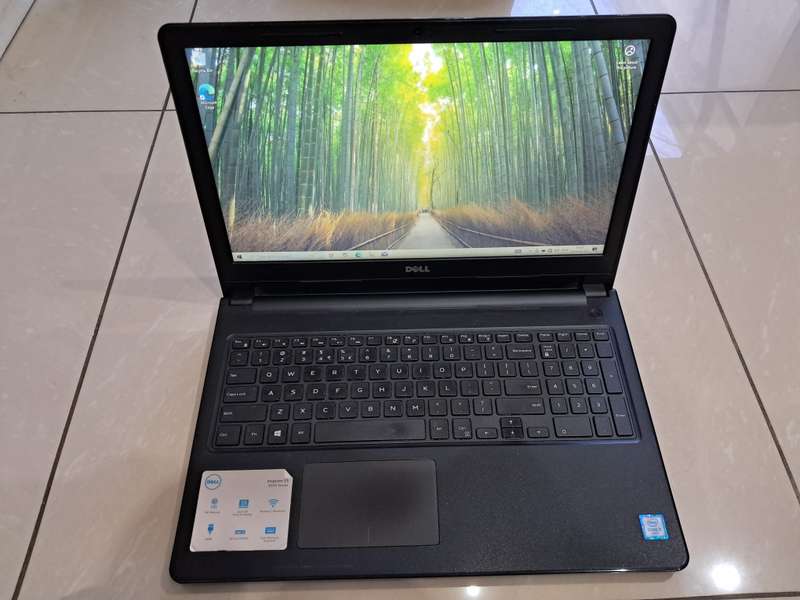 Dell Inspiron 15-3567 - Intel Core i3 Laptop (incl. Laptop Bag)