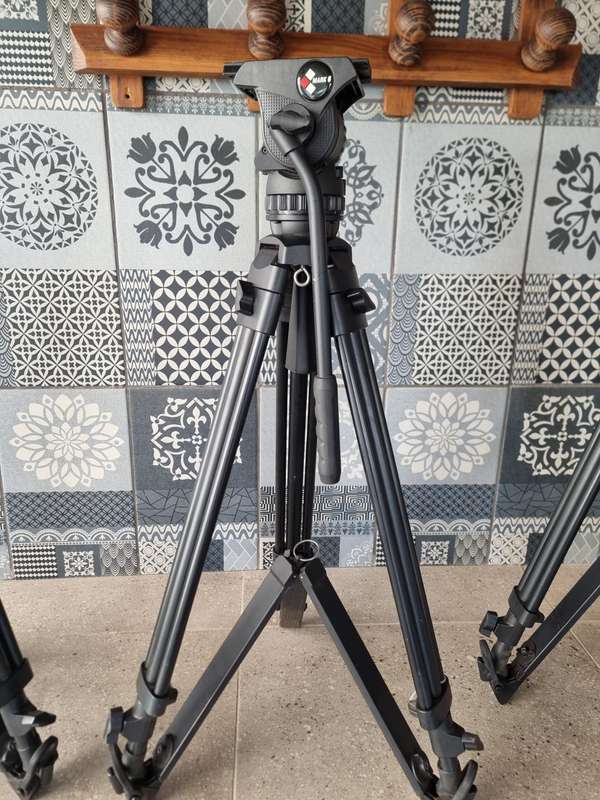 Camgear Mark 6 Professional Tripod