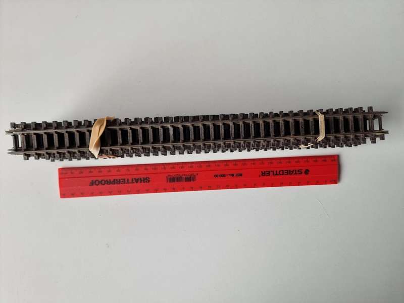 Vintage Tri-Ang HO Scale Train Tracks - 24pcs