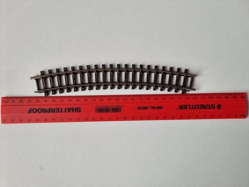 Vintage Tri-Ang HO Scale Train Tracks - 24pcs