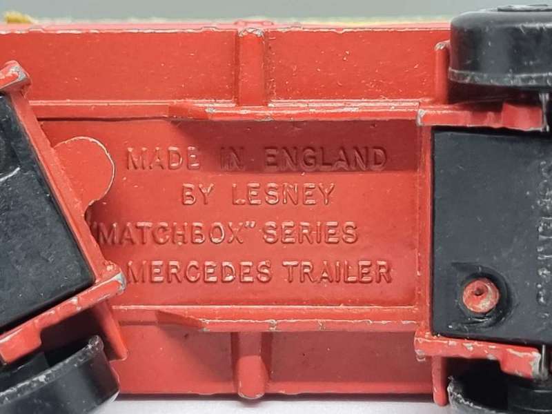 MATCHBOX TP 15 MERCEDES TRUCK & TRAILER