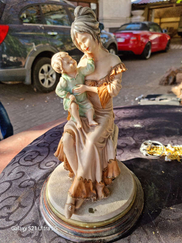 Domani Italy 1985 A. Bercari "Mother and Child" Sculpture Ornament