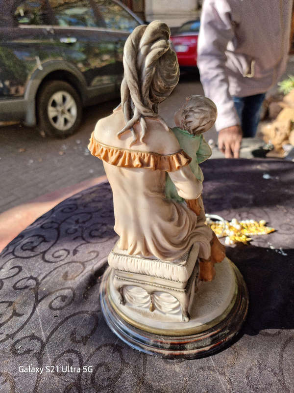 Domani Italy 1985 A. Bercari "Mother and Child" Sculpture Ornament