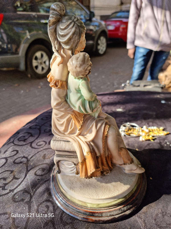 Domani Italy 1985 A. Bercari "Mother and Child" Sculpture Ornament