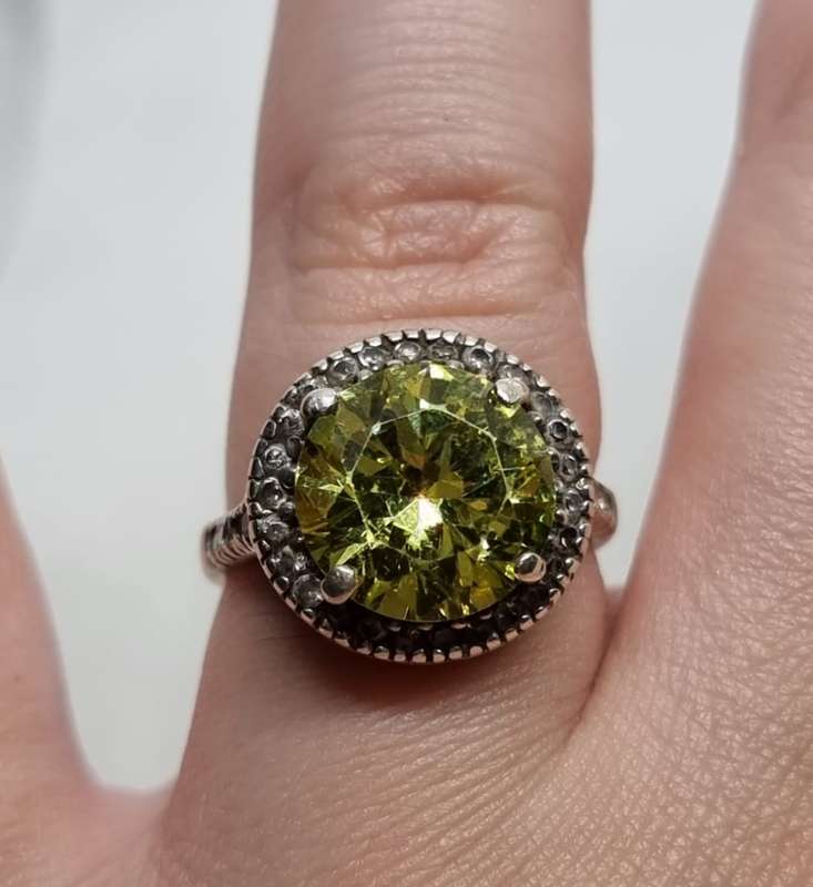 NATURAL "CITRINE" Cocktail Ring, Set in 925 "STERLING SILVER" (Genuine Silver.)
